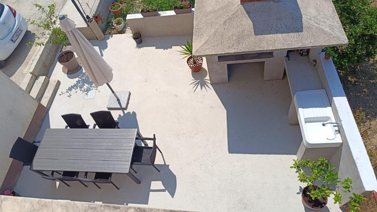 Apartment Ruby Podstrana Exterior photo